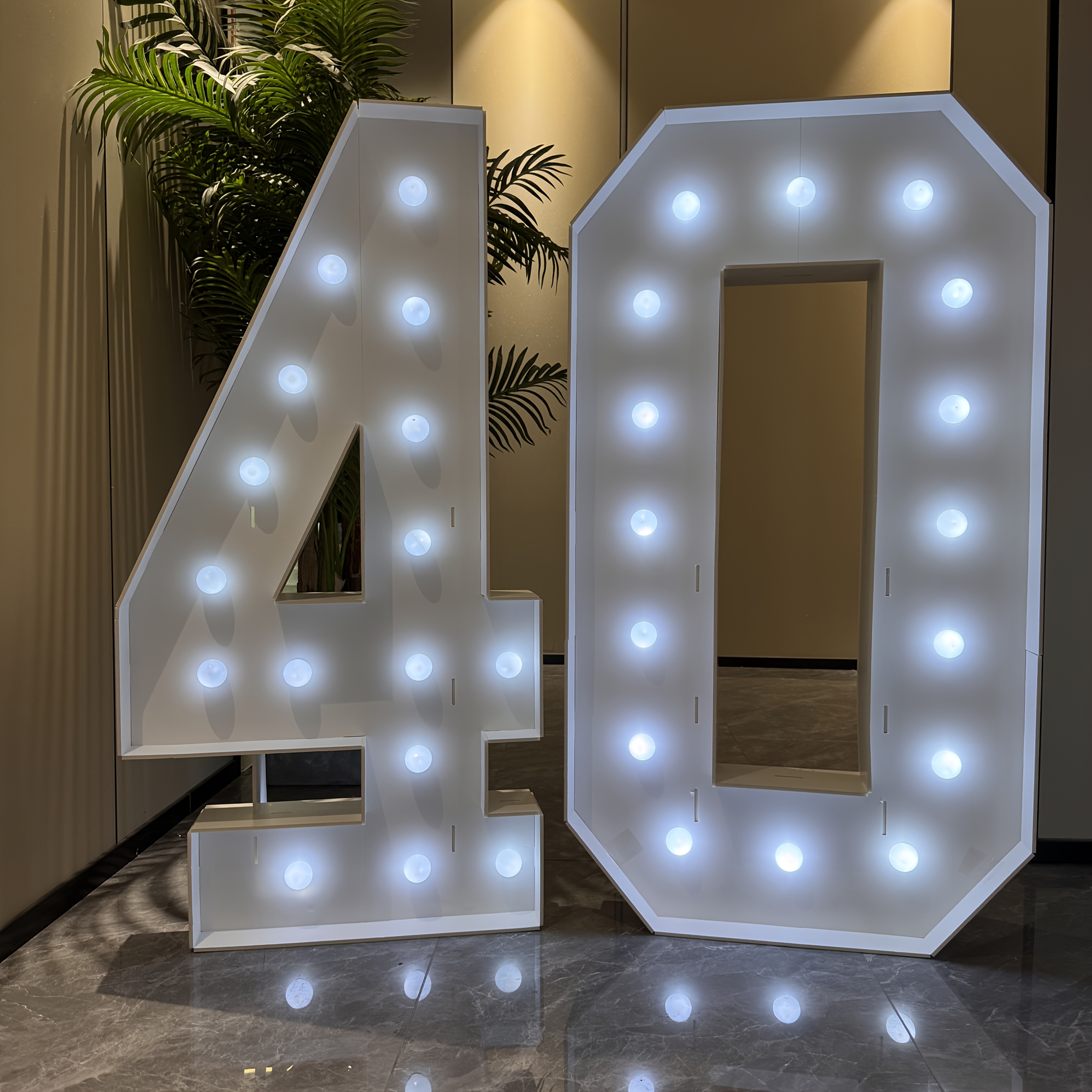 4-Foot Self-Illuminating LED N - огляд і ціна Event Party